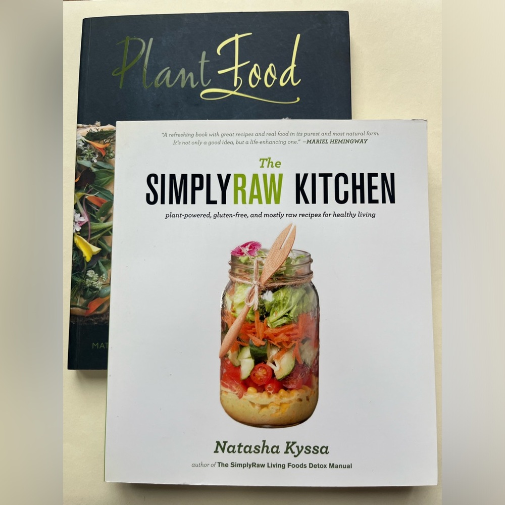Vegan/Plant-based/Raw book bundle (4 books)